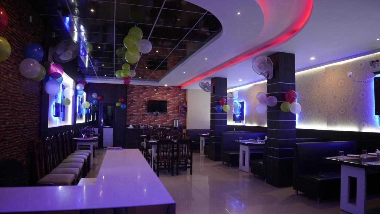 Hotel Janvi Interntaional Inn Muzaffarpur Kültér fotó